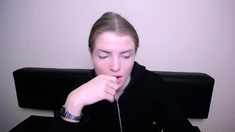 Snapshot of missoliviaa_ chatting on 31, 1, 2025 Olivia online show from 31, 1, 2025