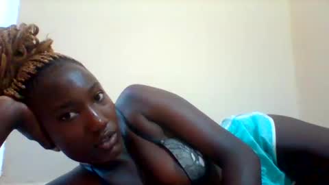 Snapshot of missprettygal chatting on 5, 3, 2025 pretty gal online show from 5, 3, 2025