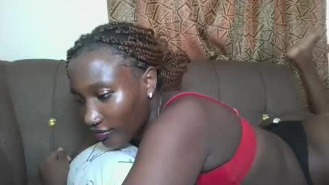 Snapshot of missprettygal chatting on 14, 11, 2025 pretty gal online show from 14, 11, 2025