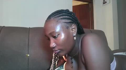 pretty gal online show from 4, 4, 2026