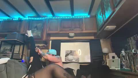 Snapshot of missprissdjkaiotic chatting on 14, 12, 2025 missprissdjkaiotic online show from 14, 12, 2025