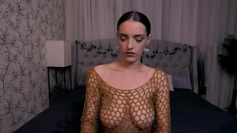 Snapshot of missrosse_ chatting on 9, 9, 2025 Emily online show from 9, 9, 2025