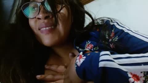 Snapshot of misssam28 chatting on 29, 9, 2025 TELL ME MISS online show from 29, 9, 2025