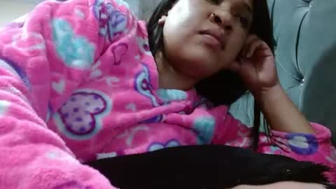 Snapshot of misssam28 chatting on 25, 6, 2026 TELL ME MISS online show from 25, 6, 2026