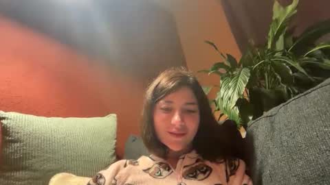 Snapshot of misssquirrtel chatting on 28, 9, 2025 misssquirrtel online show from 28, 9, 2025