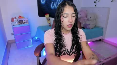  Natalie Texass indepedent model online show from 9, 4, 2026