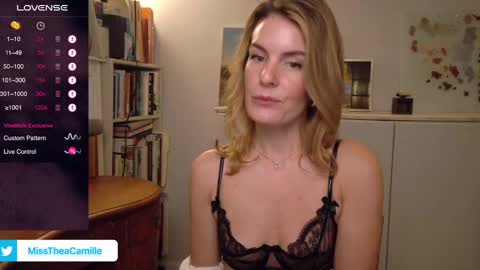 MissThea online show from 25, 1, 2025