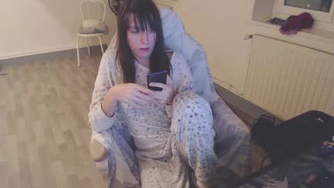 Snapshot of missthon chatting on 6, 1, 2025 missthon online show from 6, 1, 2025