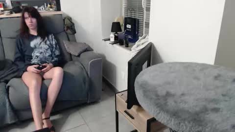 Snapshot of missthon chatting on 1, 12, 2025 missthon online show from 1, 12, 2025