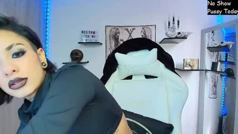 Veronica Rati  online show from 2, 4, 2026