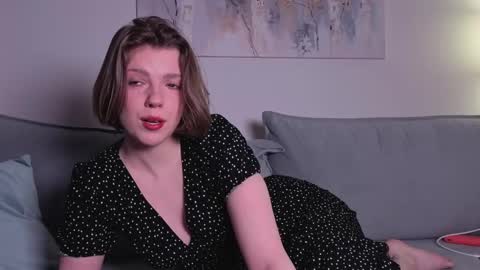 Polly online show from 31, 5, 2026