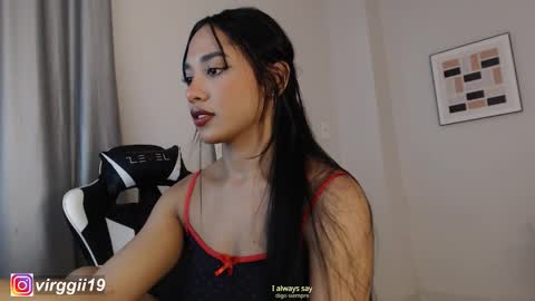 Snapshot of missvirggii chatting on 17, 10, 2025 missvirggii online show from 17, 10, 2025