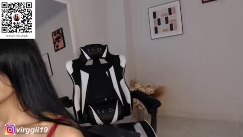 Snapshot of missvirggii chatting on 18, 12, 2025 missvirggii online show from 18, 12, 2025