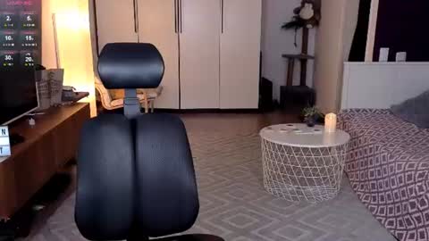 Snapshot of missyourtouch chatting on 26, 6, 2026 MissYourTouch online show from 26, 6, 2026