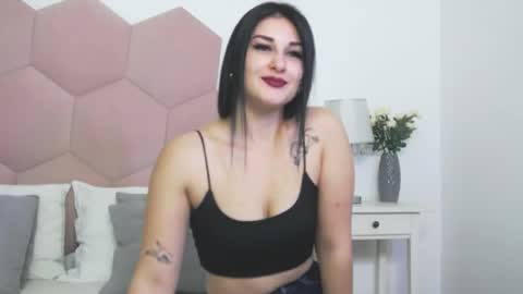 Snapshot of missyross_ chatting on 19, 4, 2026 Elly online show from 19, 4, 2026