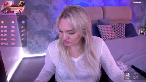 Snapshot of missyymartinezz chatting on 6, 3, 2025 Amely online show from 6, 3, 2025