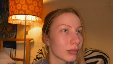 Snapshot of misszlataa chatting on 5, 3, 2025 Zlata online show from 5, 3, 2025