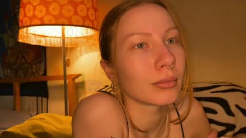 Snapshot of misszlataa chatting on 6, 3, 2025 Zlata online show from 6, 3, 2025