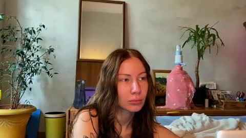 Snapshot of misszlataa chatting on 15, 9, 2025 Zlata online show from 15, 9, 2025