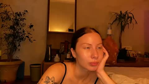Snapshot of misszlataa chatting on 16, 9, 2025 Zlata online show from 16, 9, 2025
