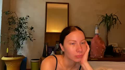 Snapshot of misszlataa chatting on 17, 9, 2025 Zlata online show from 17, 9, 2025