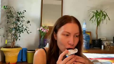 Snapshot of misszlataa chatting on 29, 9, 2025 Zlata online show from 29, 9, 2025