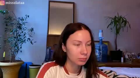 Snapshot of misszlataa chatting on 6, 11, 2025 Zlata online show from 6, 11, 2025