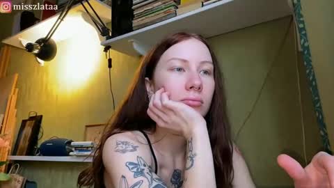 Snapshot of misszlataa chatting on 21, 12, 2025 Zlata online show from 21, 12, 2025