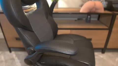 MISTER DILF  online show from 2, 10, 2025