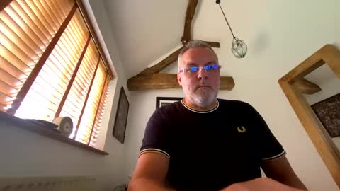 Misterblivs online show from 2, 10, 2025