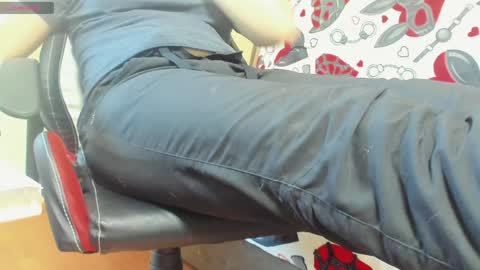 Snapshot of mistress_adel chatting on 3, 2, 2025 mistress_adel online show from 3, 2, 2025