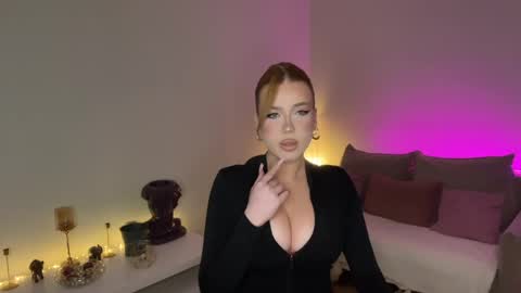 Mia online show from 6, 4, 2026