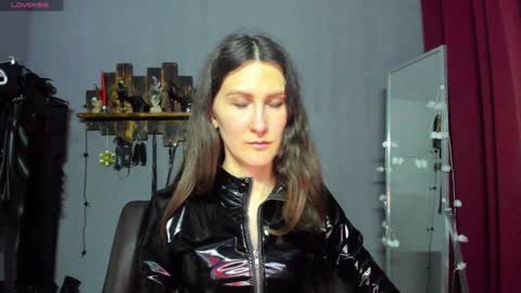 Snapshot of mistress_pamela_ chatting on 19, 1, 2025 Mistress Pamela online show from 19, 1, 2025