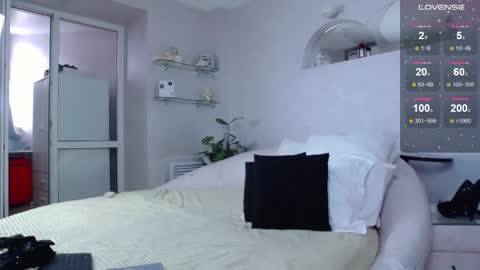 Snapshot of mistress_pamela_ chatting on 4, 3, 2025 Mistress Pamela online show from 4, 3, 2025