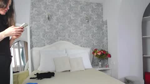 Snapshot of mistress_pamela_ chatting on 21, 10, 2025 Mistress Pamela online show from 21, 10, 2025