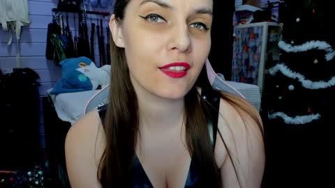 Snapshot of mistress_priest chatting on 28, 12, 2024 Dirty Priest and Ivi online show from 28, 12, 2024