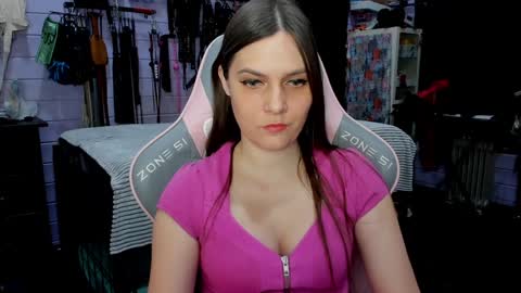 Snapshot of mistress_priest chatting on 18, 1, 2025 Dirty Priest and Ivi online show from 18, 1, 2025