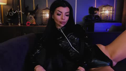 Snapshot of mistresselenia chatting on 15, 12, 2024 Elenia online show from 15, 12, 2024