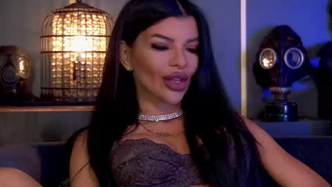 Snapshot of mistresselenia chatting on 27, 9, 2025 Elenia online show from 27, 9, 2025