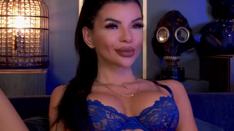 Snapshot of mistresselenia chatting on 6, 10, 2025 Elenia online show from 6, 10, 2025