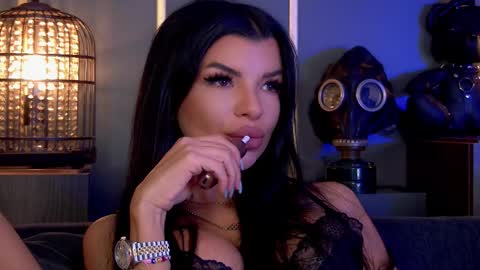 Snapshot of mistresselenia chatting on 15, 10, 2025 Elenia online show from 15, 10, 2025