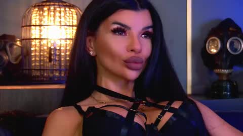 Snapshot of mistresselenia chatting on 22, 11, 2025 Elenia online show from 22, 11, 2025