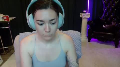 Snapshot of mistressjuniper chatting on 11, 5, 2026 Mistress June online show from 11, 5, 2026