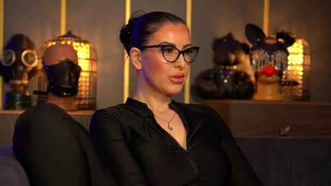 Mistress Kelly online show from 26, 3, 2026