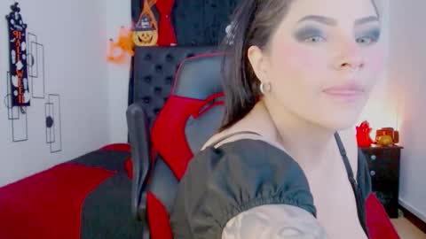 Snapshot of mistresslombana_666 chatting on 12, 10, 2025 Mistresslombana online show from 12, 10, 2025