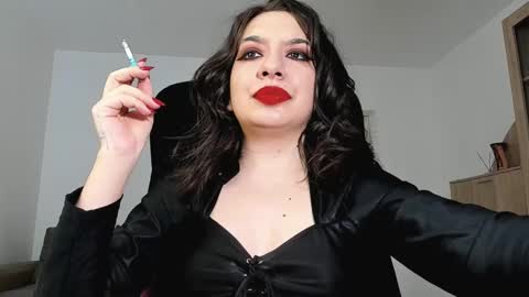 Snapshot of mistressmichelle5 chatting on 10, 2, 2025 YourGoddessM online show from 10, 2, 2025