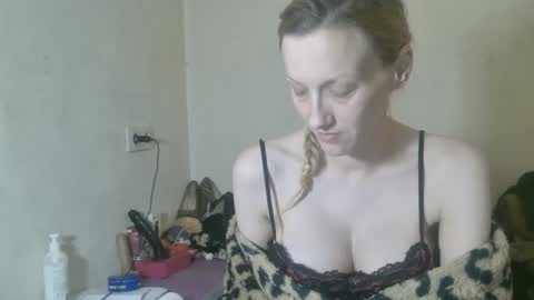 mistressmilly32 online show from 8, 4, 2026