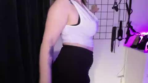 Snapshot of mistresssandy chatting on 27, 2, 2025 SANDY online show from 27, 2, 2025