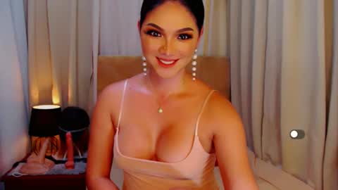 Leah online show from 5, 12, 2024