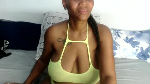 mistressshirleyx online show from 22, 1, 2025